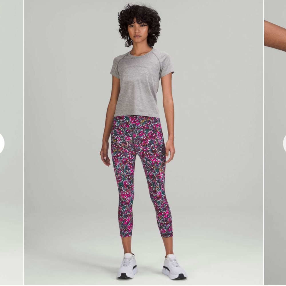 Lululemon Swift Speed High-Rise Crop 21"
Floral Electric Multi Size 14 Pockets